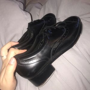 LADIES JASON SAMUEL SMITH TAP SHOES!